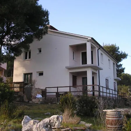 Huljic Stari Grad (Hvar)