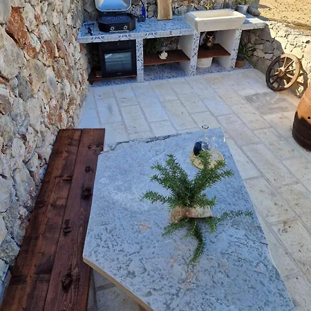 Huljic * Stari Grad (Hvar)